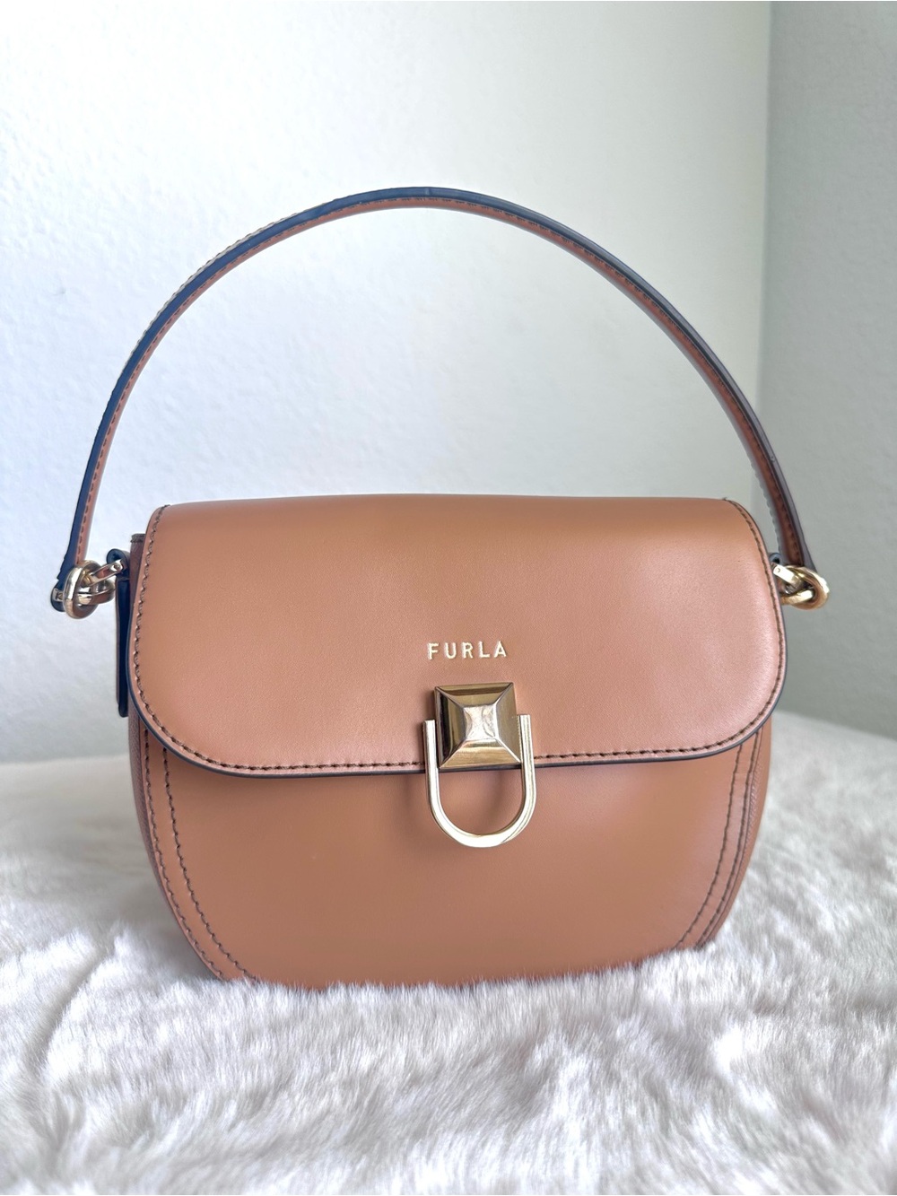FURLA Sofia grainy shoulder bag brown leather